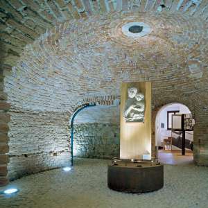 Lo spazio espositivo della camera di "volata" - Museo della Pietra Serena