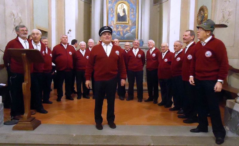 coro-alpini-sant-omobono-2