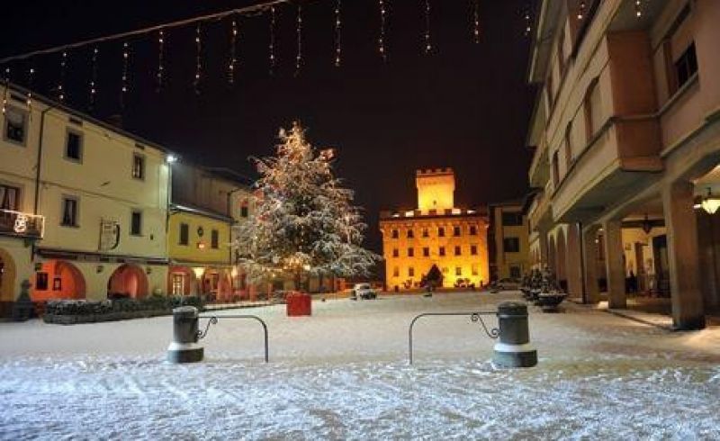 1481794138_Fiocchi-di-Natale-a-Firenzuola